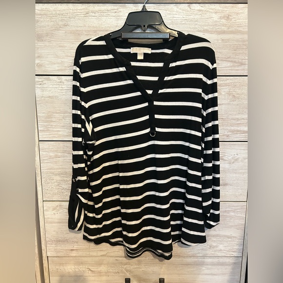 MICHAEL Michael Kors Tops - Michael Kors black & white striped blouse a V-neck and button placket detail
